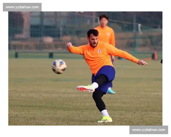 瓦神破荒！卡扎伊什维利单刀破门 23 球领跑